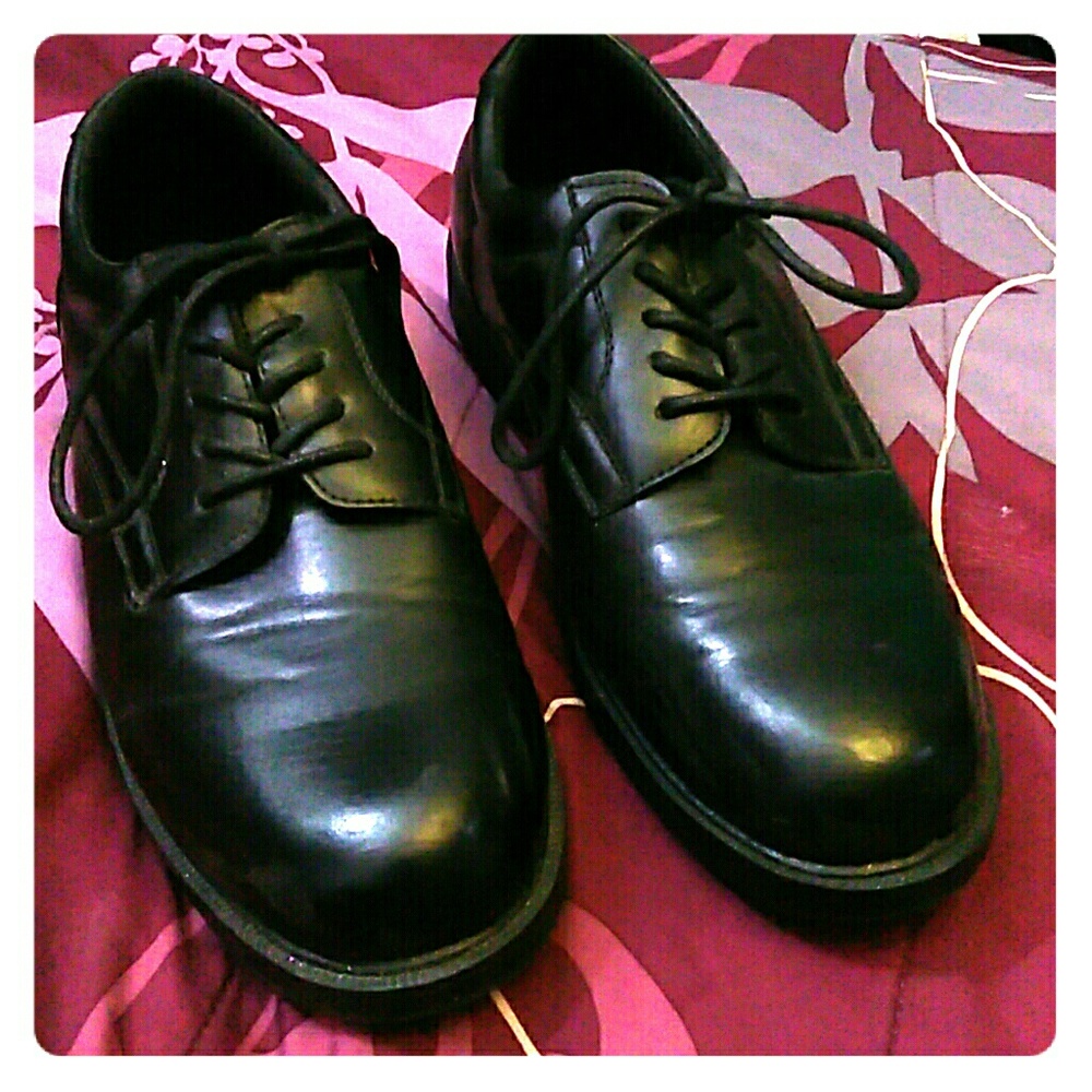 Mens dress shoes